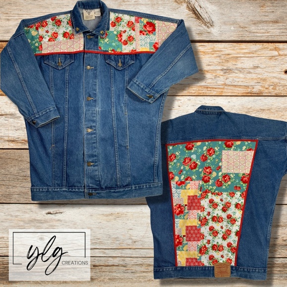 Denim Jacket Patchwork Red Flowers Denim Oversized Womens XL Limited Express - Picture 1 of 16